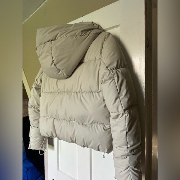 ZARA crème puffer 🤎 - Picture 6 of 9